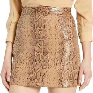 Have snake print‎ skirt size Medium
